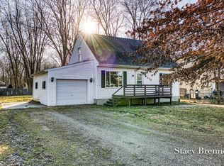 470 Elm St, Fennville, MI 49408