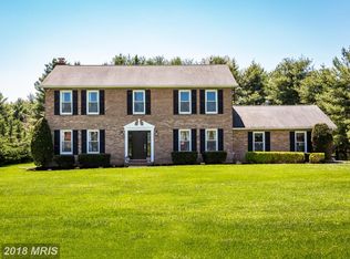 13391 Pipes Ln, Sykesville, MD 21784