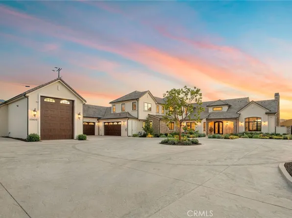 15800 Mandalay Rd, Canyon Country, CA 91387
