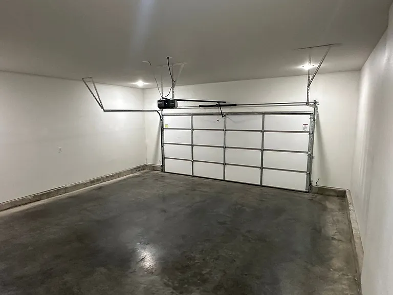 165 Mesa Dr — Photo 42