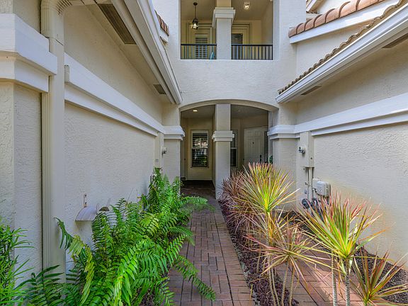 2nd image of 742 Cable Beach Lane