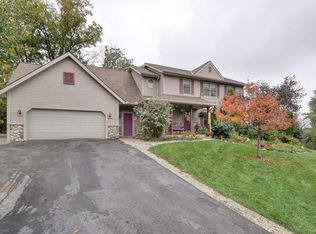 927 60th St, Caledonia, WI 53108