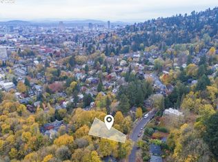 NW Thurman St, Portland, OR 97210