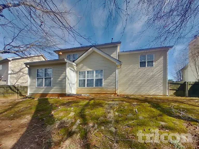 3320 Cypress Club Trl — Photo 17