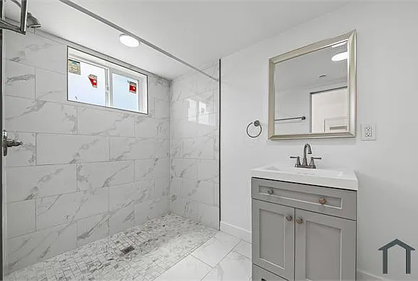 219 E 87th St #204 — Photo 14