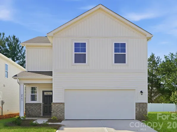 2943 31st St NE, Hickory, NC 28601