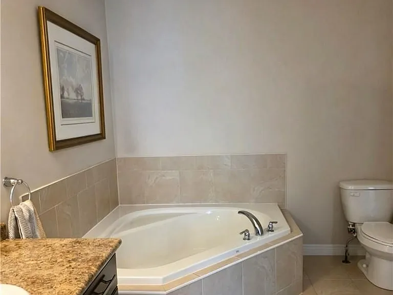 6 Chestnut Dr #9 — Photo 11