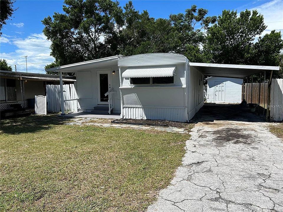 1st image of 2113 Speck Dr