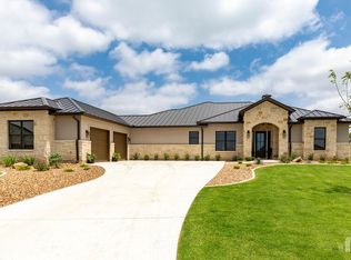 1000 Pinnacle Vw E, Kerrville, TX 78028
