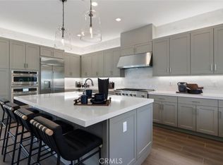 29586 Paseo Guijarro, Valencia, CA 91354