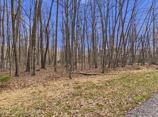 Croasdale Ct #22, Pocono Lake, PA
