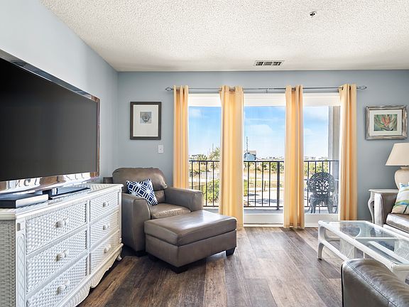 5th image of 790 New River Inlet Rd #104A