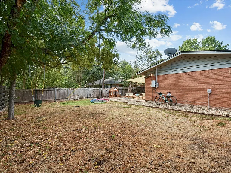 1500 Northridge Dr — Photo 27