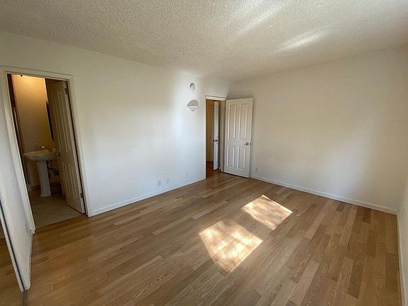 5th image of 1339 Federal Ave APT 3