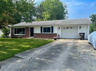 5514 Renfrew Dr, Fort Wayne, IN 46835