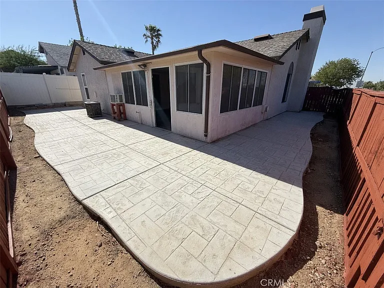16893 Glennaire Ave — Photo 13