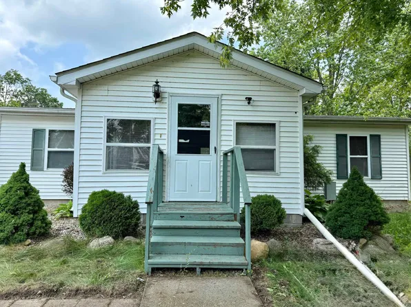 4912 Bacon Rd, Jackson, MI 49201