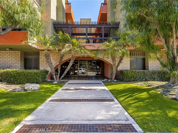 5001 E Atherton St APT 206, Long Beach, CA 90815