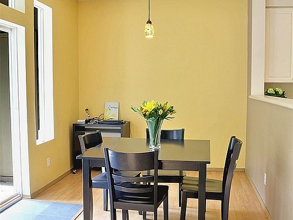 5th image of 15150 140th Way SE Unit F203