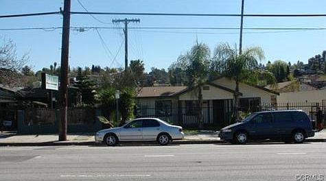 2nd image of 4322 Eagle Rock Blvd
