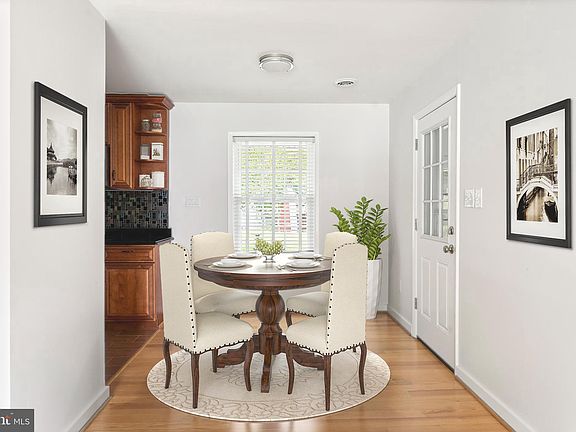 4th image of 8107 Ashboro Dr