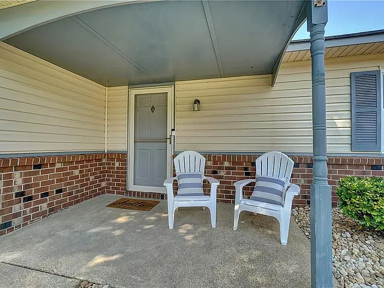 1434 Poinsetta Arch — Photo 2