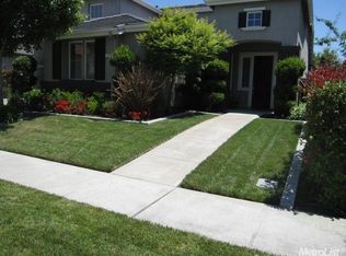 2737 Mojave Dr, West Sacramento, CA 95691
