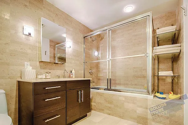 Sold by Rolling Stone Realty LLC | media 5