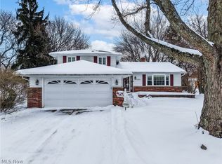 6366 Dunfield Dr, Mayfield Heights, OH 44124