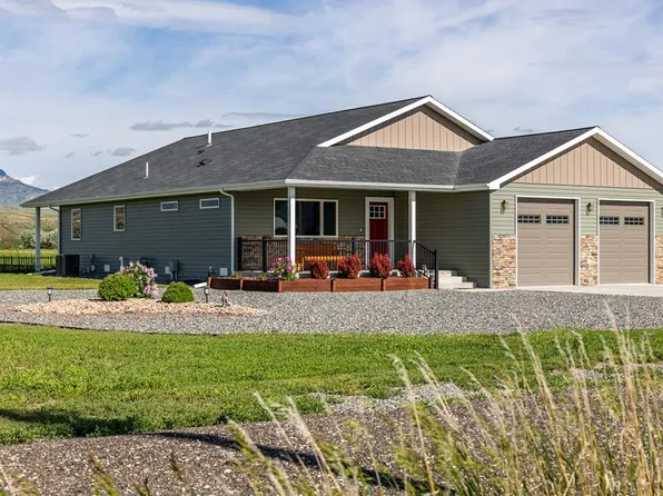 11 Lane 20, Cody, WY 82414