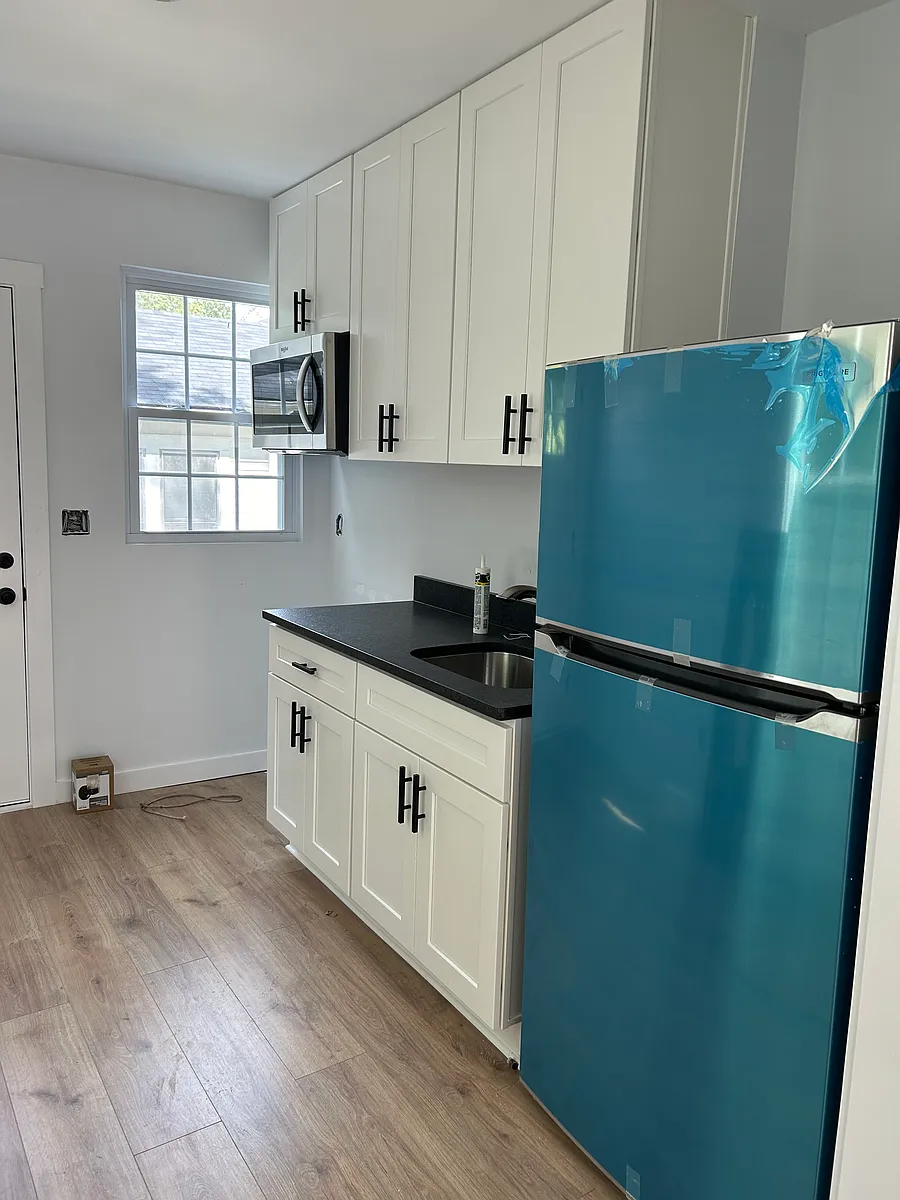 Building Photo - 441 Holderness St SW #2
