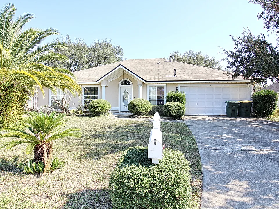 2107 E Willesdon Dr