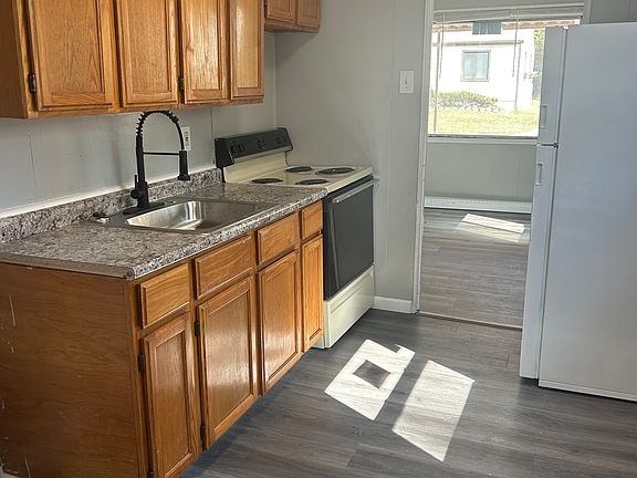 2nd image of 6053 Garfield Ave