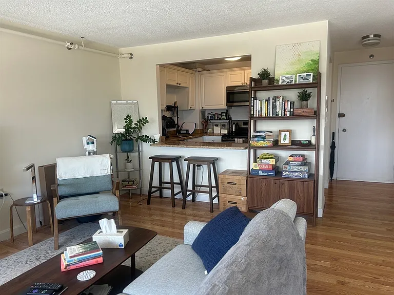 872 Massachusetts Ave #810 — Photo 5