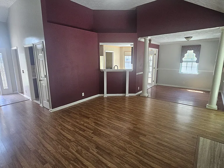 529 Forest Pointe Pl — Photo 10