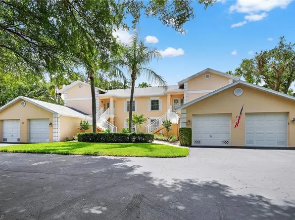 737 Wiggins Lake DR #102, NAPLES, FL 34110