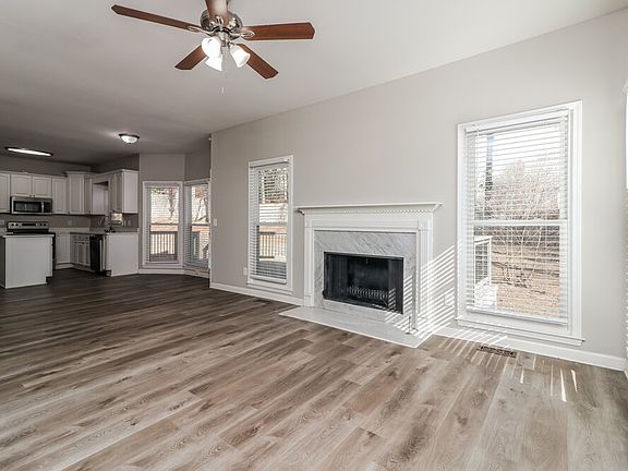 5th image of 245 Saint Martins Dr SE