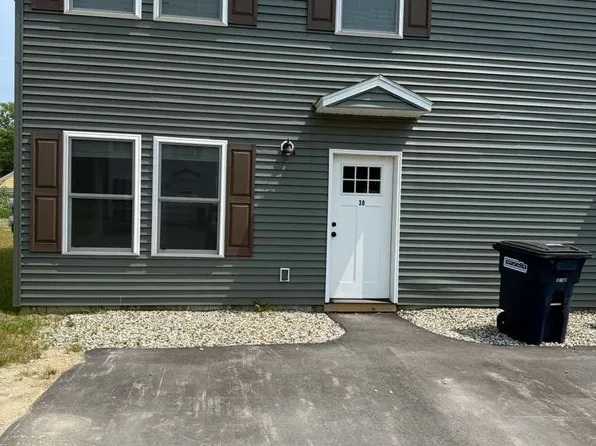30 Wildwood Dr #30, Bangor, ME 04401