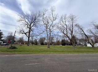 13007 Harrison Trl, Litchfield, IL 62056