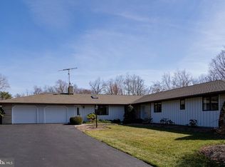 11300 Country Club Rd, Waynesboro, PA 17268