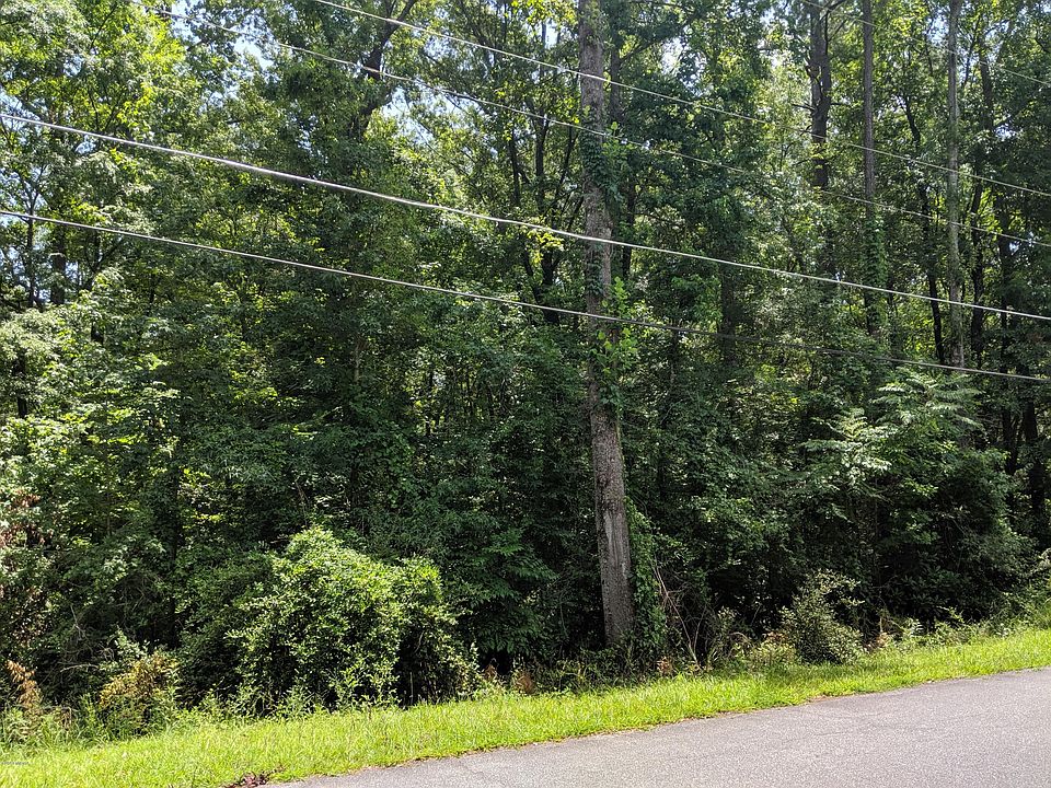 2nd image of 631 Fairmont Dr
