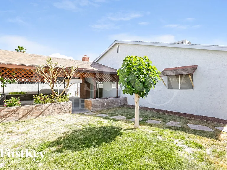 708 Purcell Dr — Photo 15