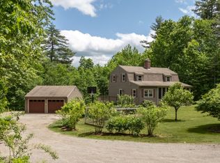 54 Town Farm Rd, New Boston, NH 03070