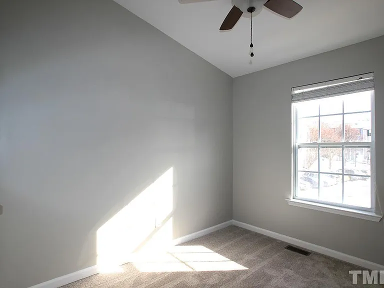 2840 Barrymore St #103 — Photo 10