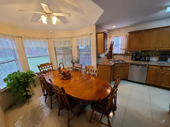 1711 Barbados Dr, Mansfield, TX 76063