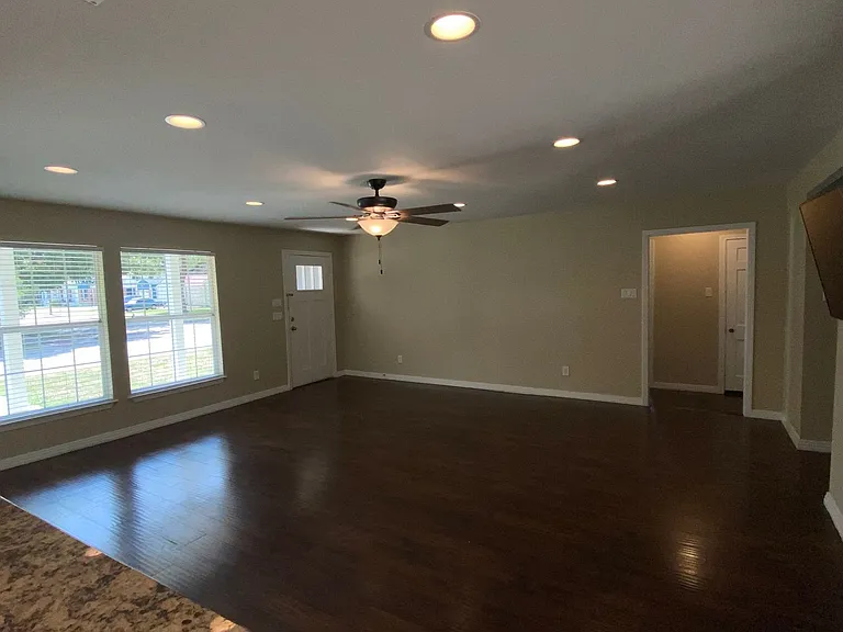 4012 Boyd Ave — Photo 4