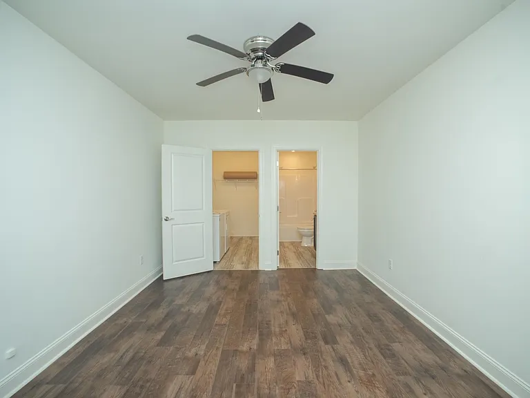 Unfurnished photo (available furnished or unfurnished)