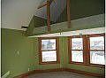 2nd image of 525 Pine St