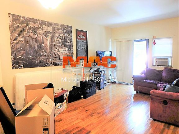 4th image of 3018 31st St APT 2