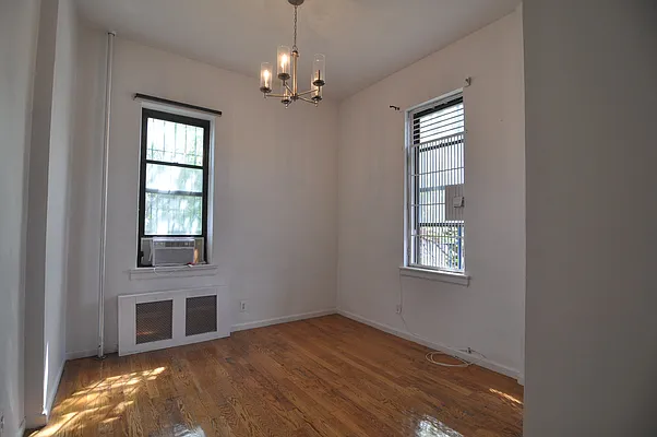 Rented by Bohemia Realty Group | media 62